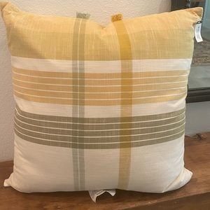 Threshold 24"x24" Oversized Plaid Square Throw Pillow